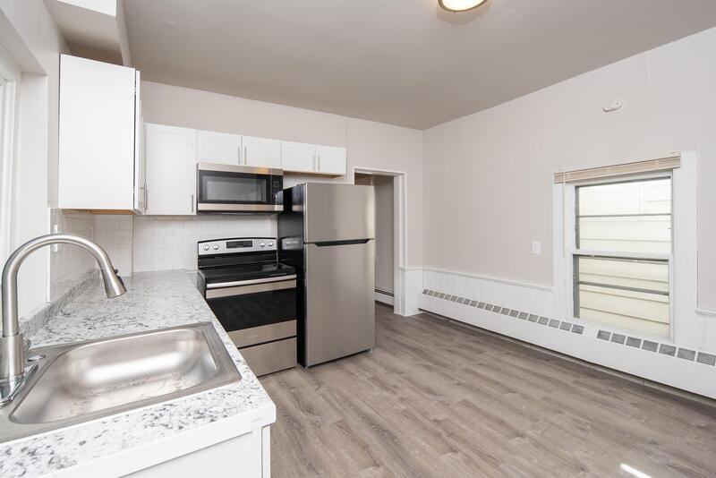 619 5th Ave - Photo 2 of 25