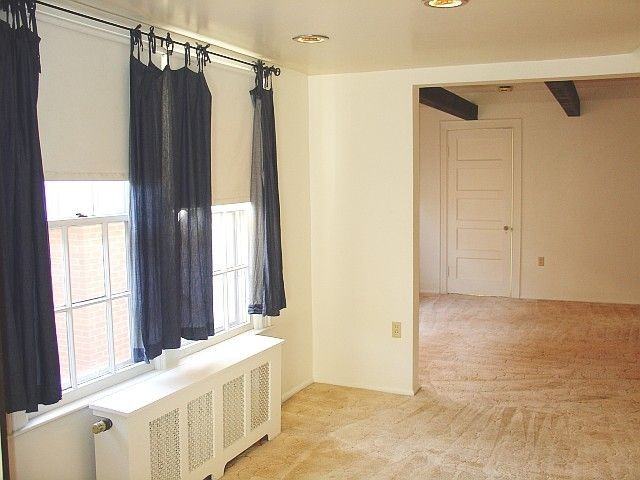 607 N 31st St #2 - Photo 3 of 7