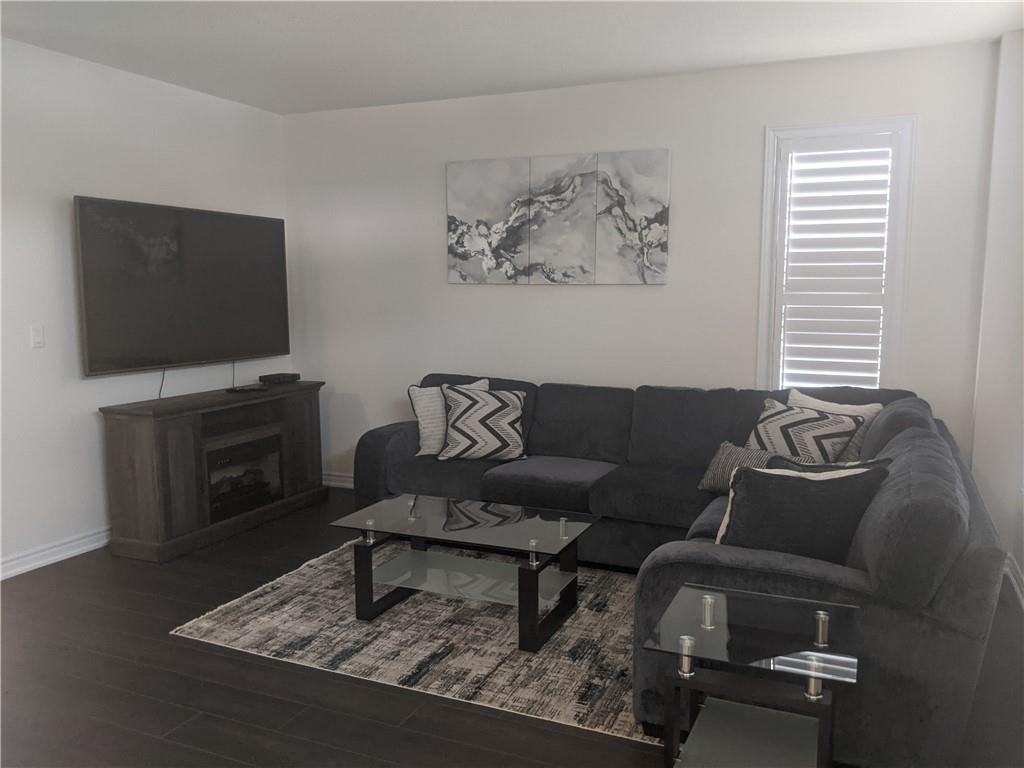 2240 Grainger Loop - Photo 2 of 4