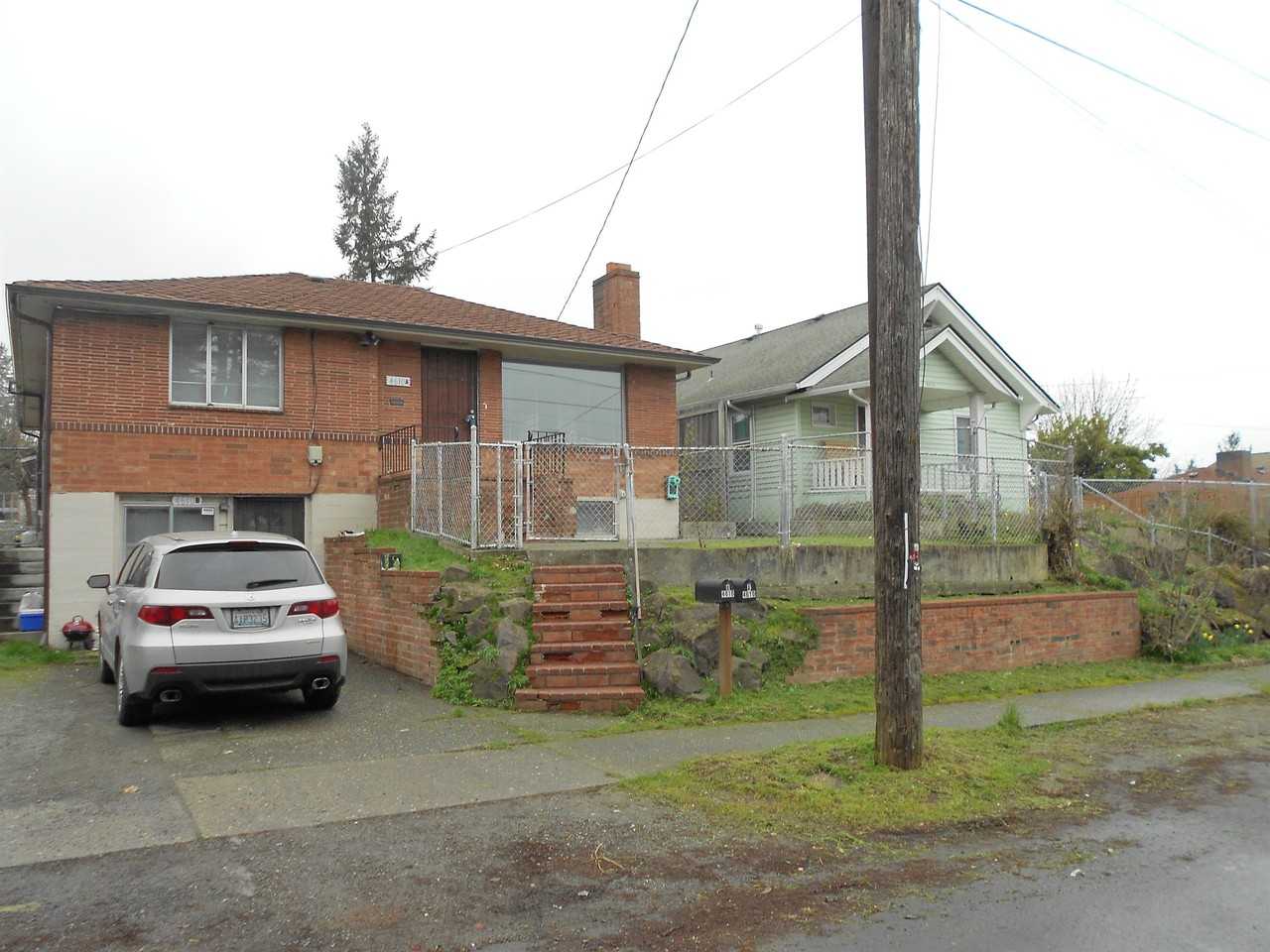 4610 S Holden St #B - Photo 2 of 16