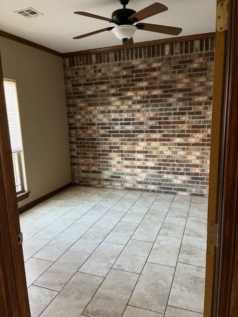 394 Ne Simmons Cir #1 - Photo 4 of 50