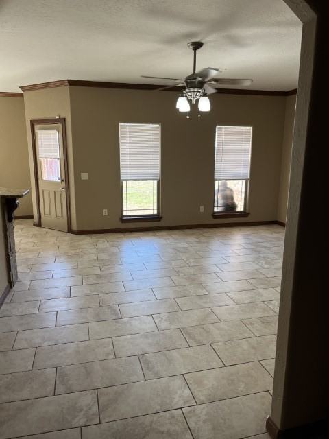 394 Ne Simmons Cir #1 - Photo 6 of 50