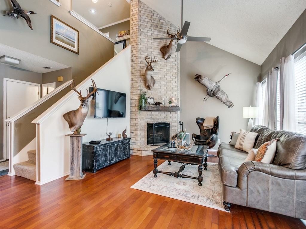 13815 Stone Hollow Dr #1 - Photo 3 of 10