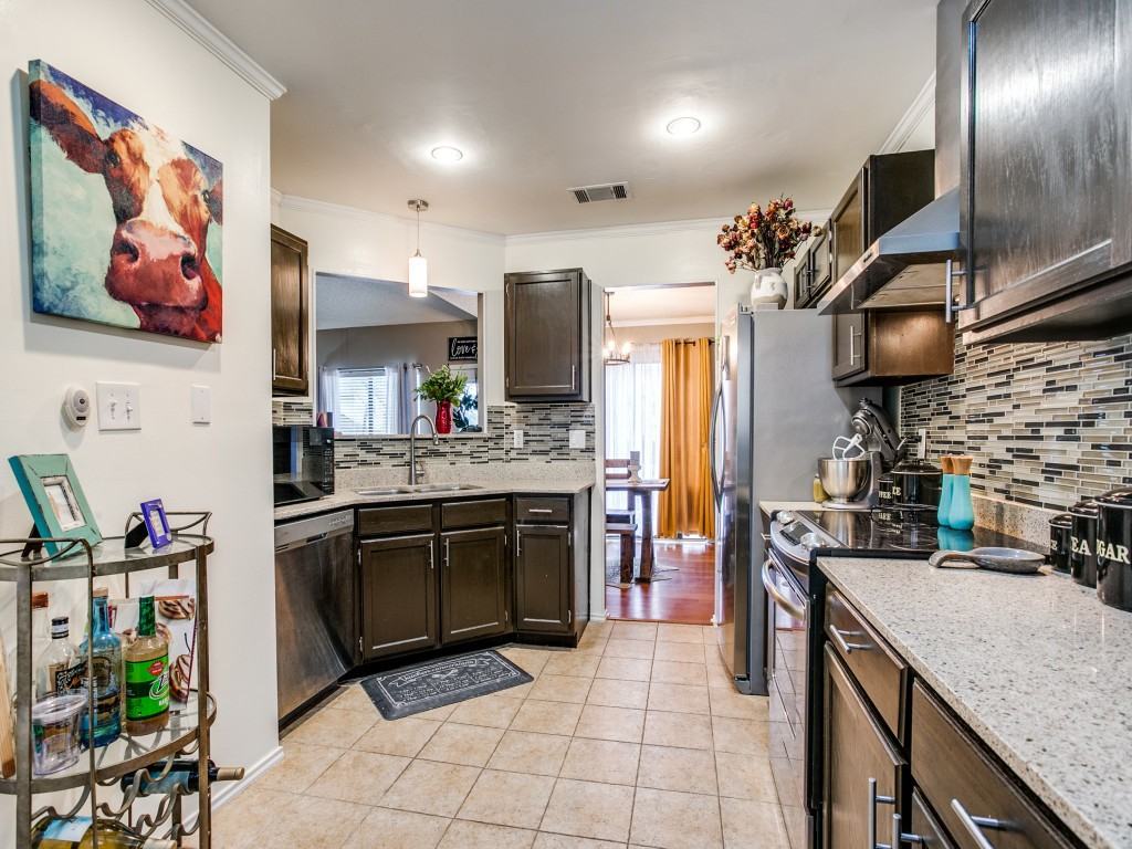 13815 Stone Hollow Dr #1 - Photo 6 of 10