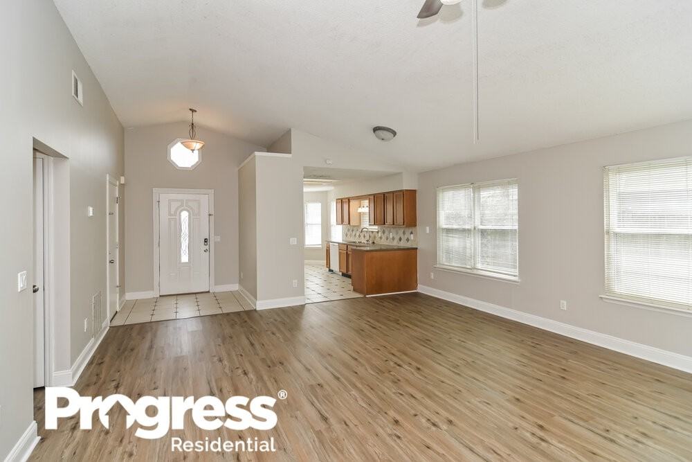 8010 Swamp Flower Dr - Photo 3 of 16