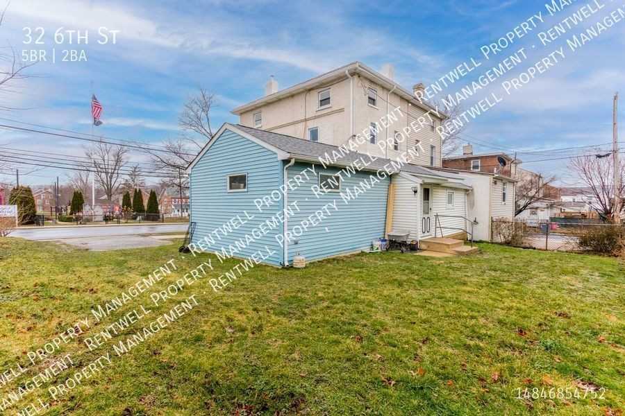32 6th St - Photo 2 of 24