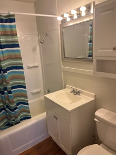 503 W 1st St - Photo 4 of 12