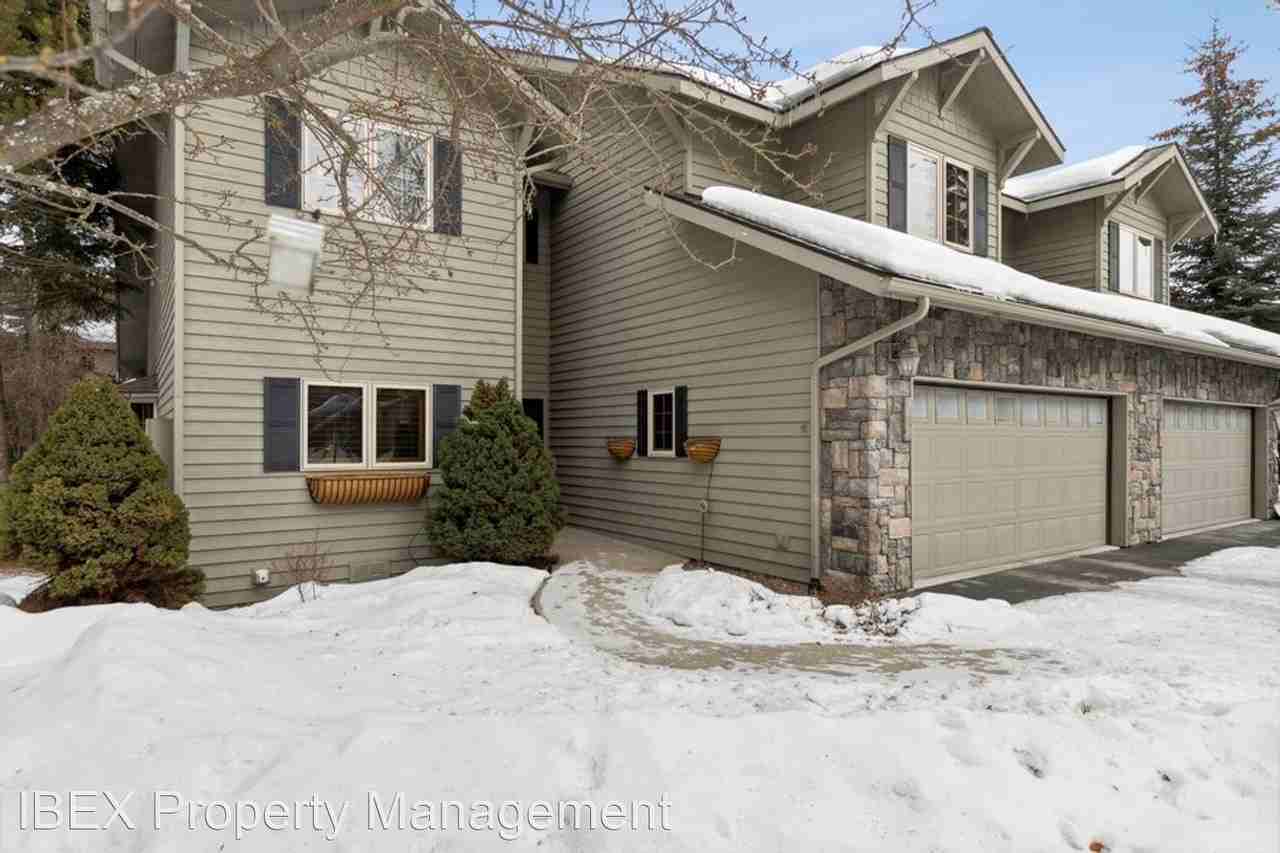 1030 Mountain Park Dr - Photo 2 of 29