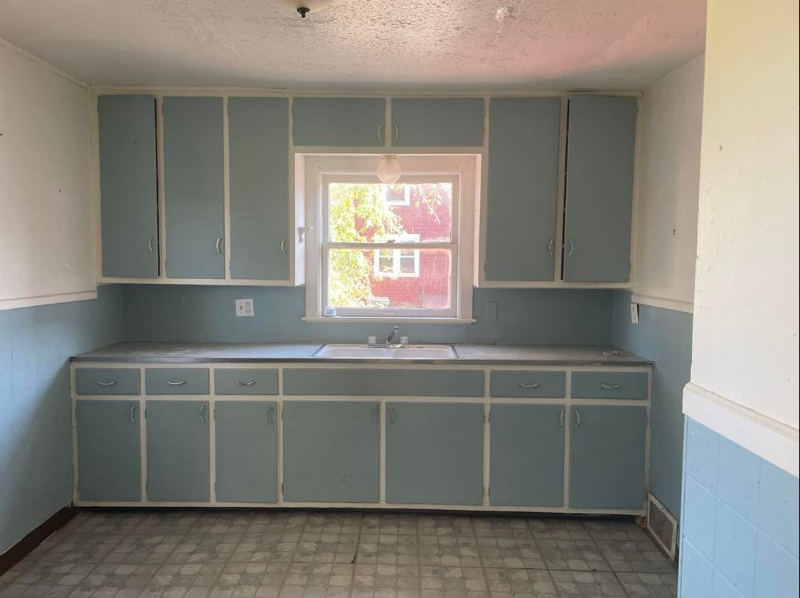 7 George St #1 - Photo 3 of 5