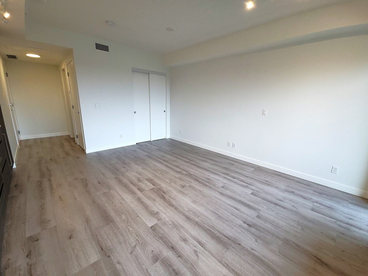 10626 City Parkway #2008 - Photo 5 of 12