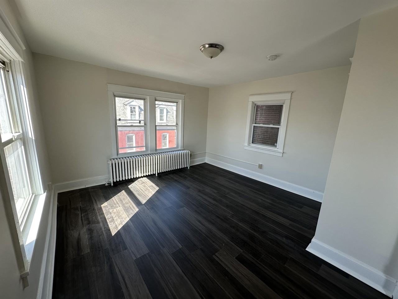 424 N Locust StreetAPT 6 #6 - Photo 2 of 6