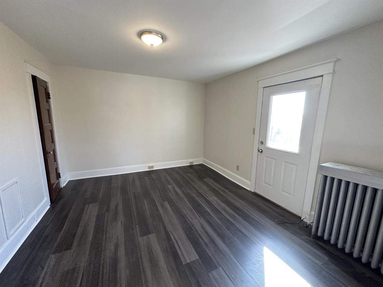 424 N Locust StreetAPT 6 #6 - Photo 4 of 6