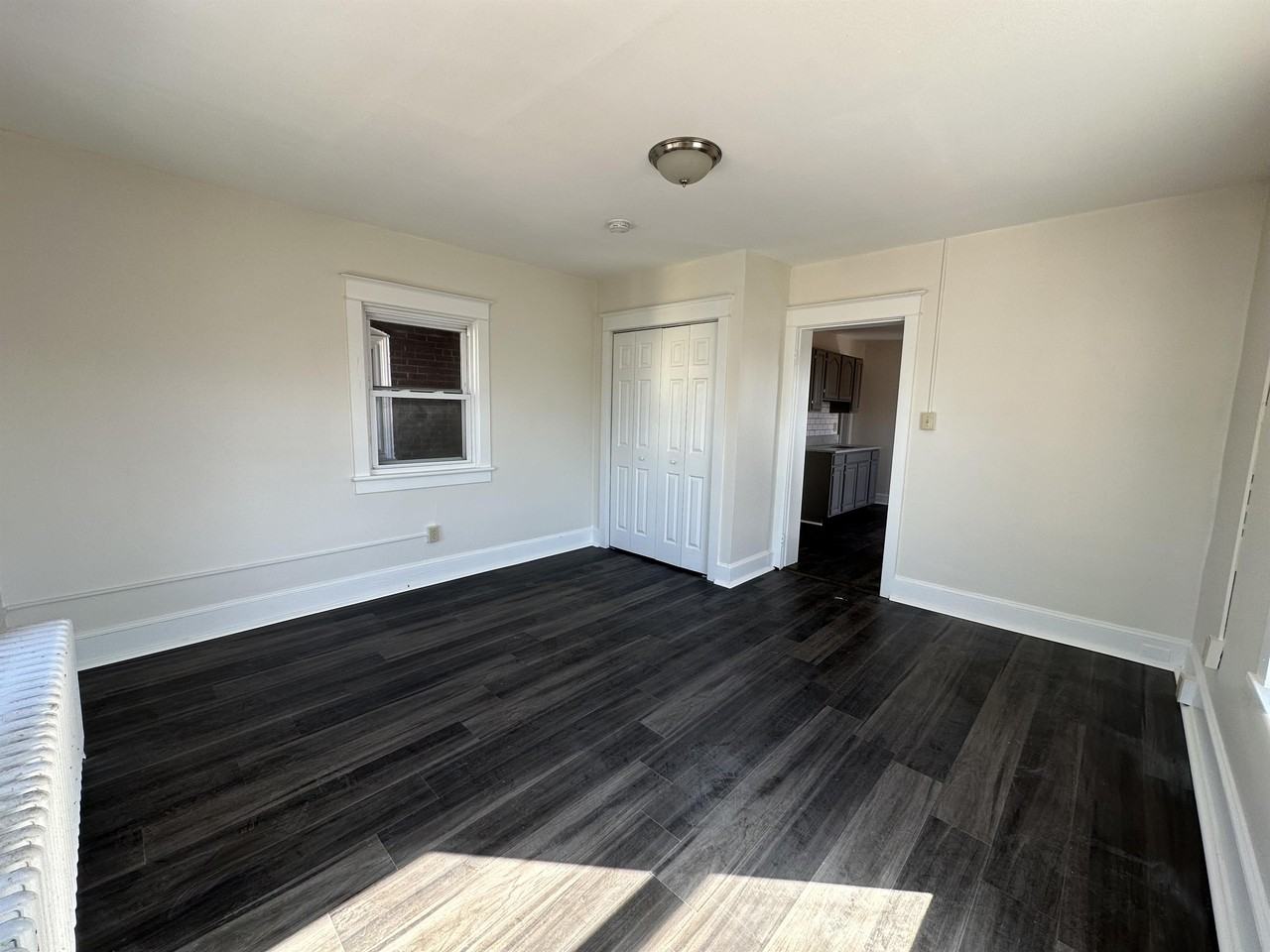 424 N Locust StreetAPT 6 #6 - Photo 5 of 6