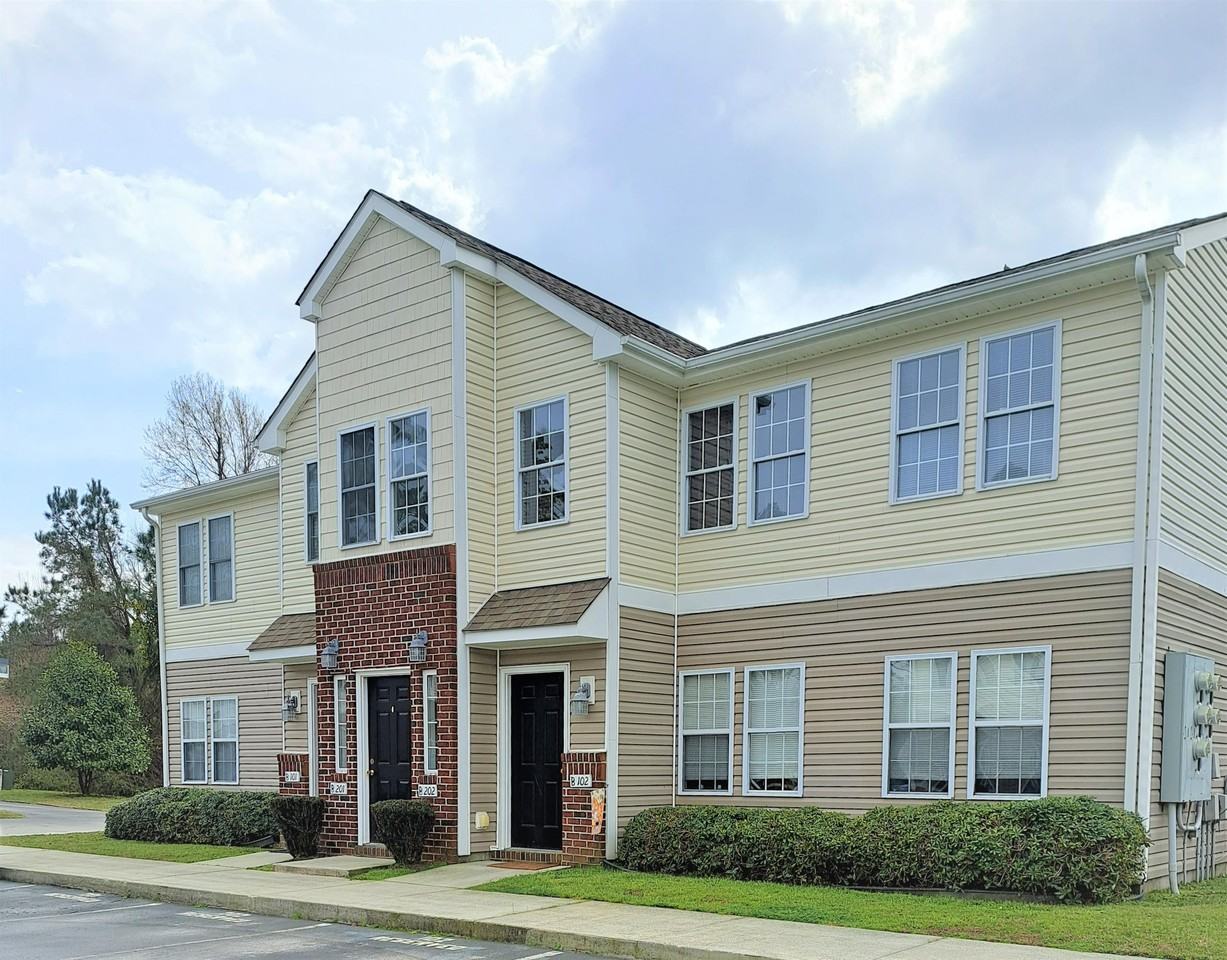 4513 Country Club Rd #30