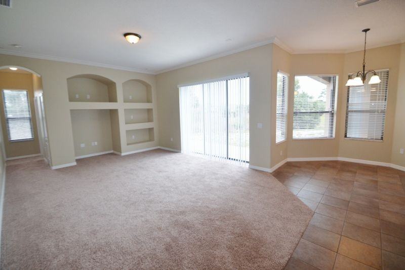 1243 Natural Oaks Dr - Photo 2 of 11