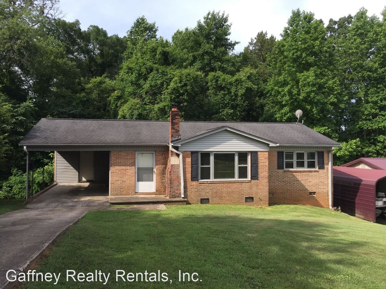 1080 Hamrick St - Photo 2 of 11