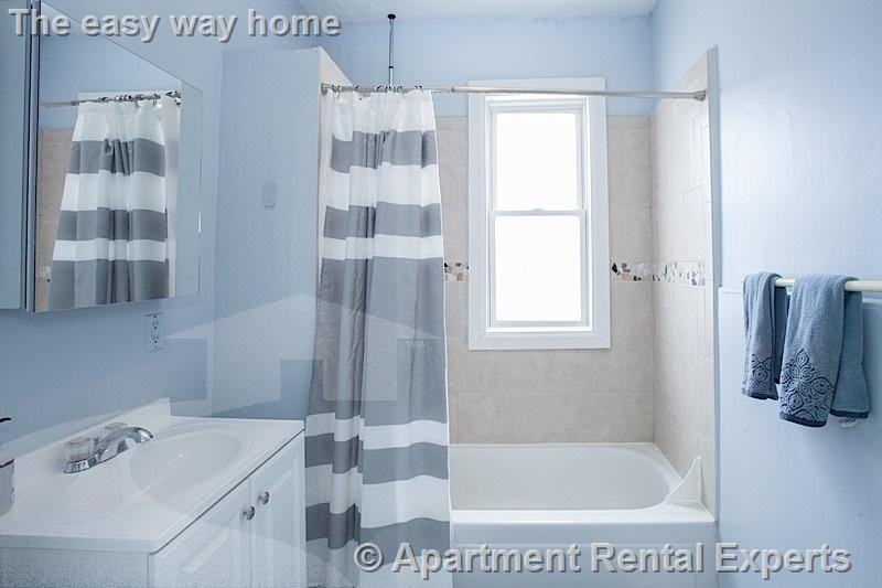 3 Kinnaird St #3 - Photo 5 of 10