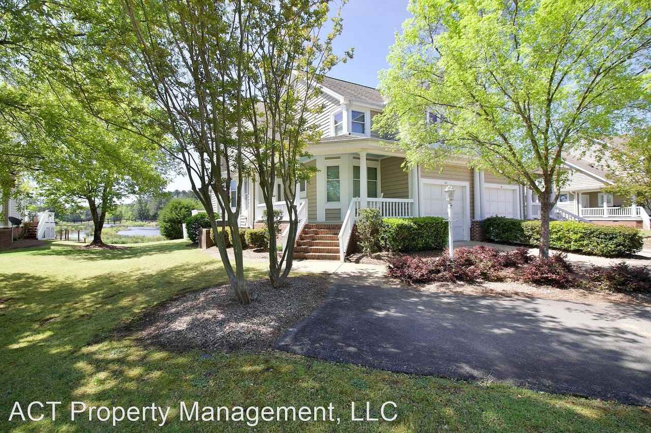 312 Dogwood Lndg - Photo 2 of 47