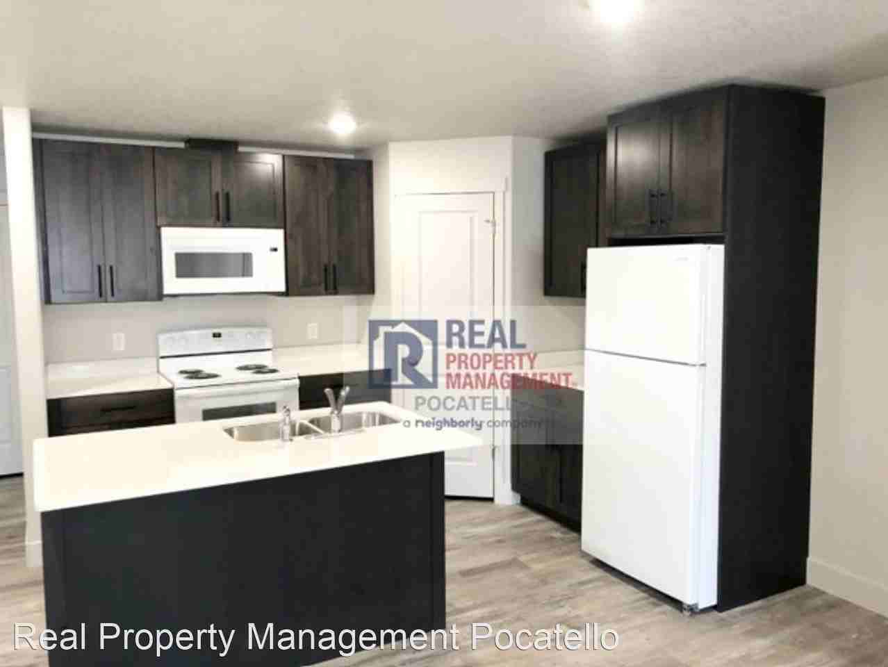 1821 W Quinn Rd-Breezy Village - Photo 2 of 17