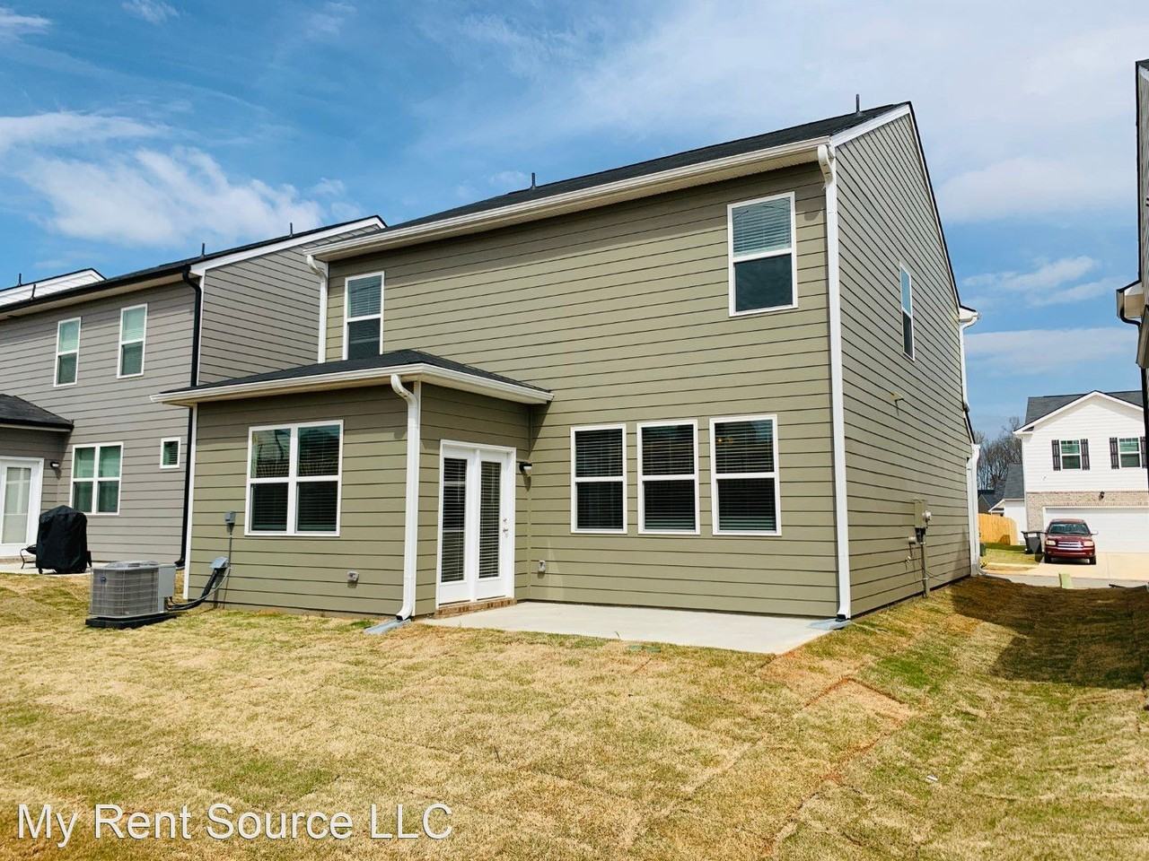 49 Lauritsen Way - Photo 3 of 32