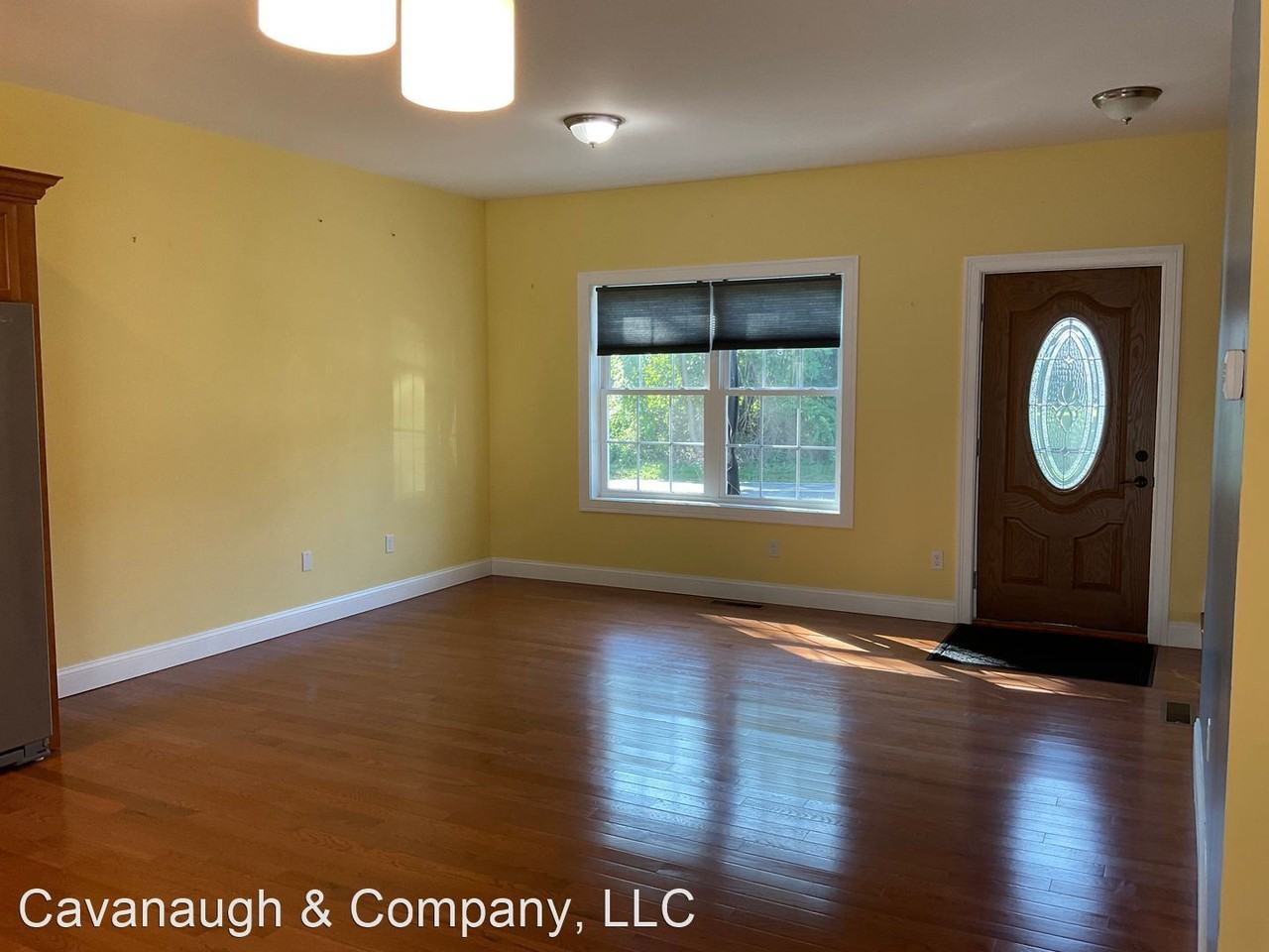 38 Glastonbury Ave - Photo 3 of 17