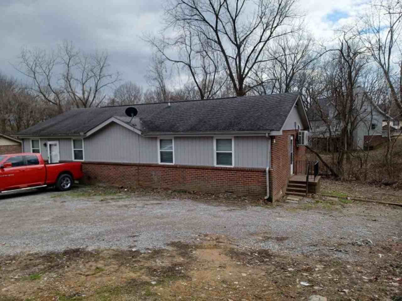 3413 Elm Hill Pike - Photo 2 of 10