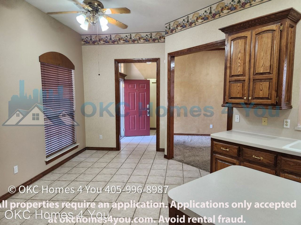 4812 Montrose Dr - Photo 3 of 26