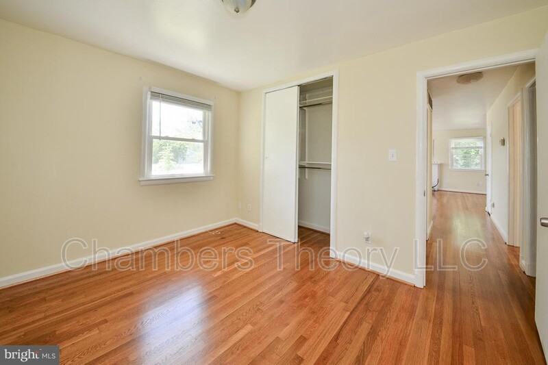 113 Hickory Cir Sw - Photo 6 of 24