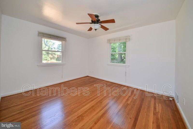 113 Hickory Cir Sw - Photo 7 of 24