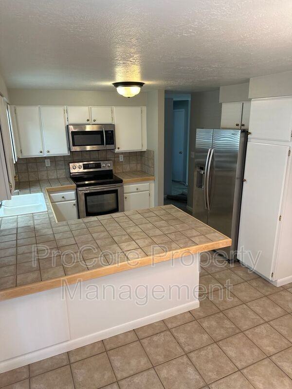 10360 W La Hontan Dr - Photo 3 of 50