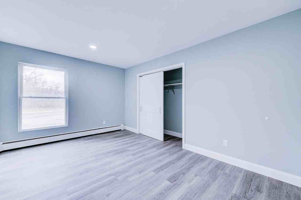 13 Bancker Ave #5 - Photo 6 of 18