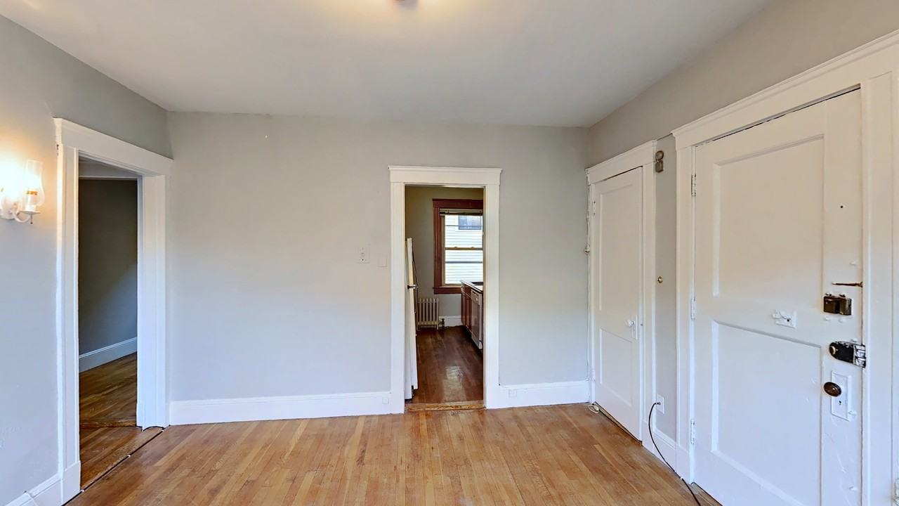 100 Hancock St #4 - Photo 7 of 8