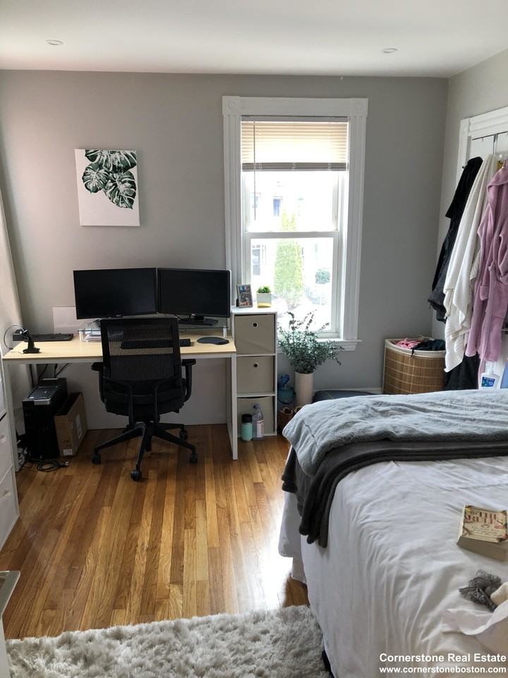 Pond St #2 - Photo 5 of 7