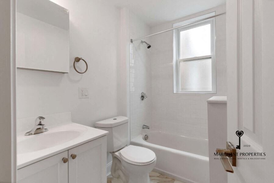 23 Green St #15-6 - Photo 7 of 11