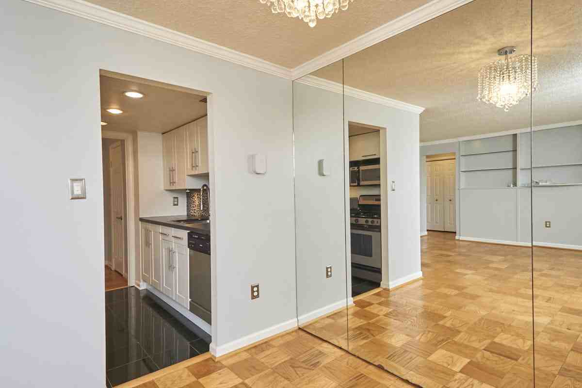5353 Columbia Pike #309