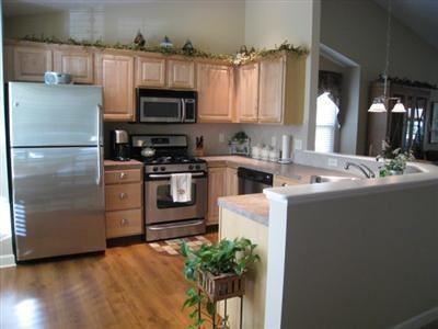 205 Water Lily Way - Photo 3 of 9