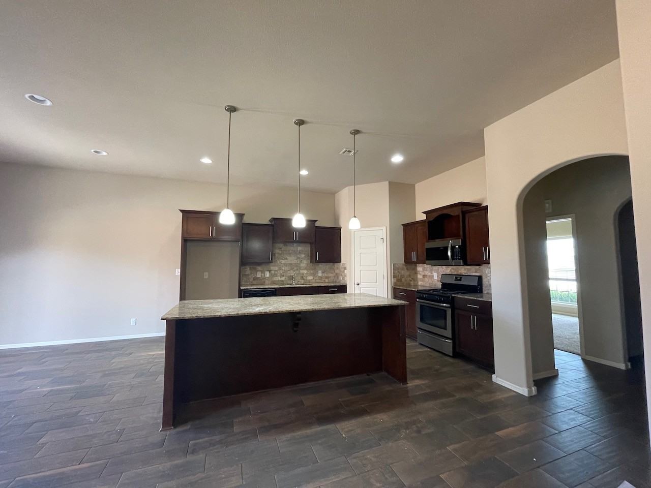 13222 S 21st Pl - Photo 2 of 16