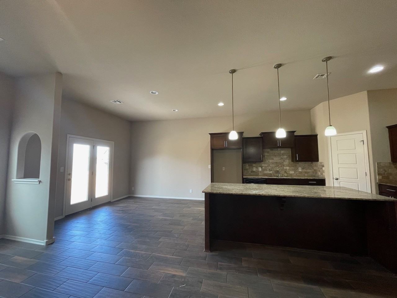 13222 S 21st Pl - Photo 3 of 16