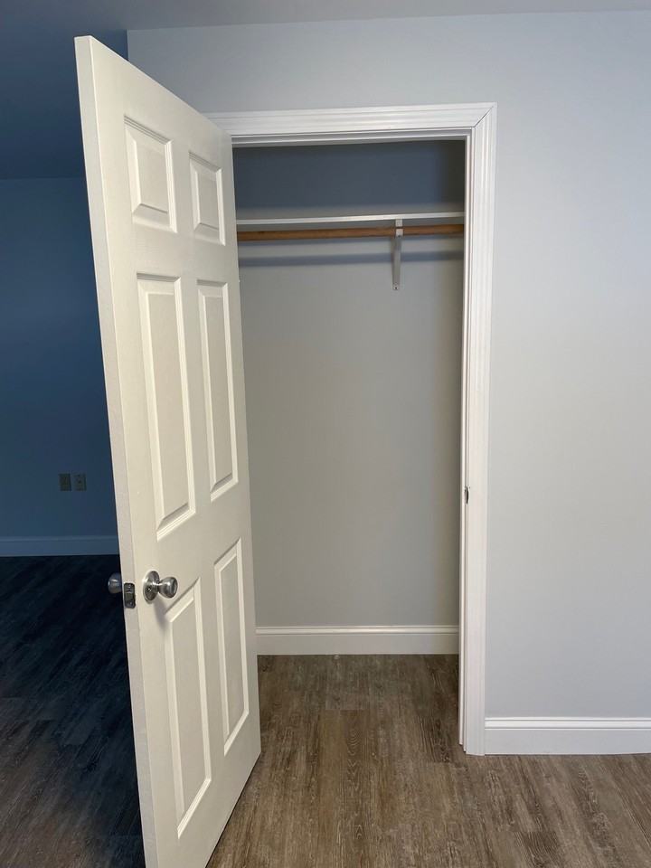 None 5 - Photo 2 of 25