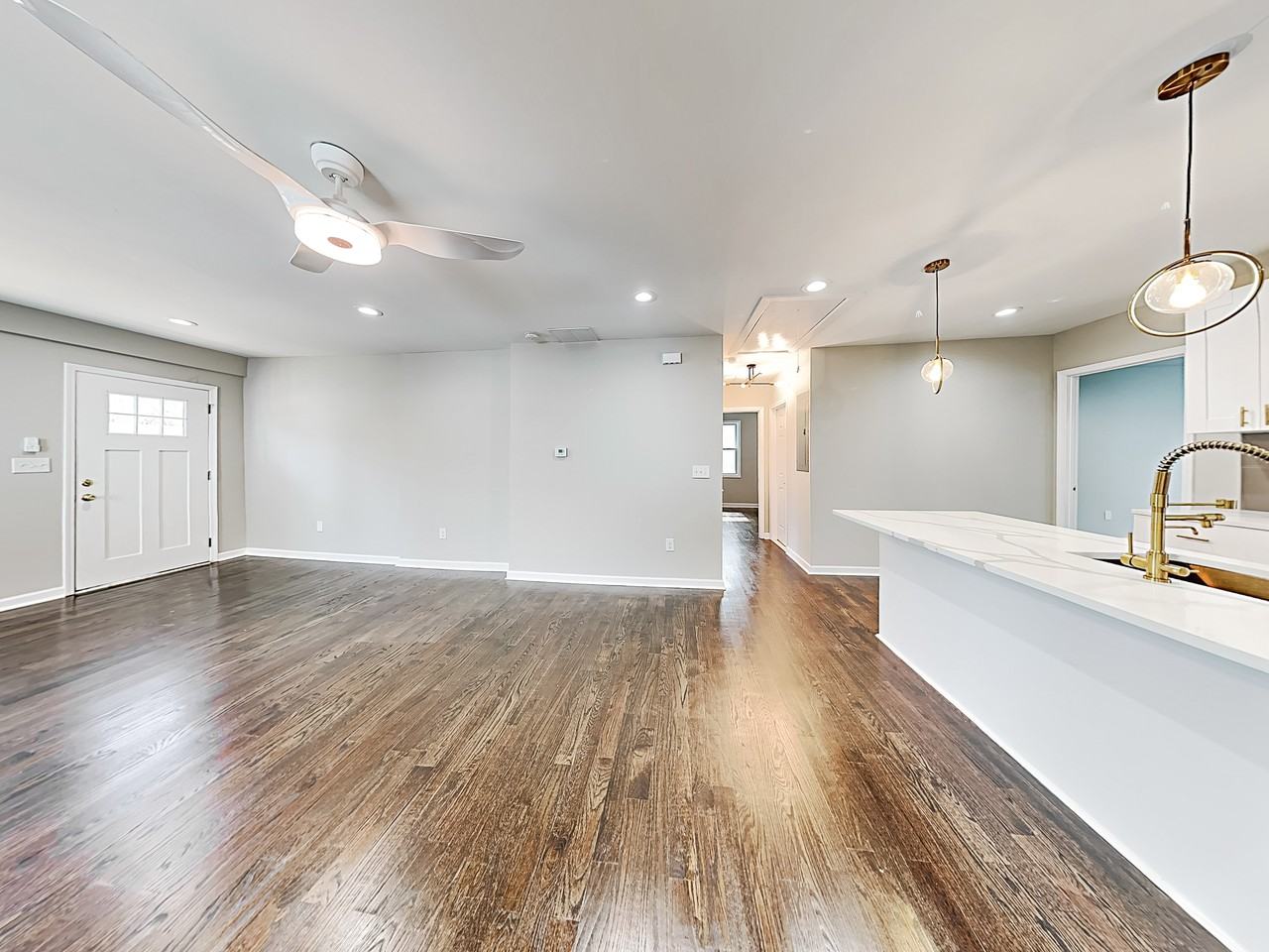 492 Elbridge Dr Nw - Photo 3 of 18