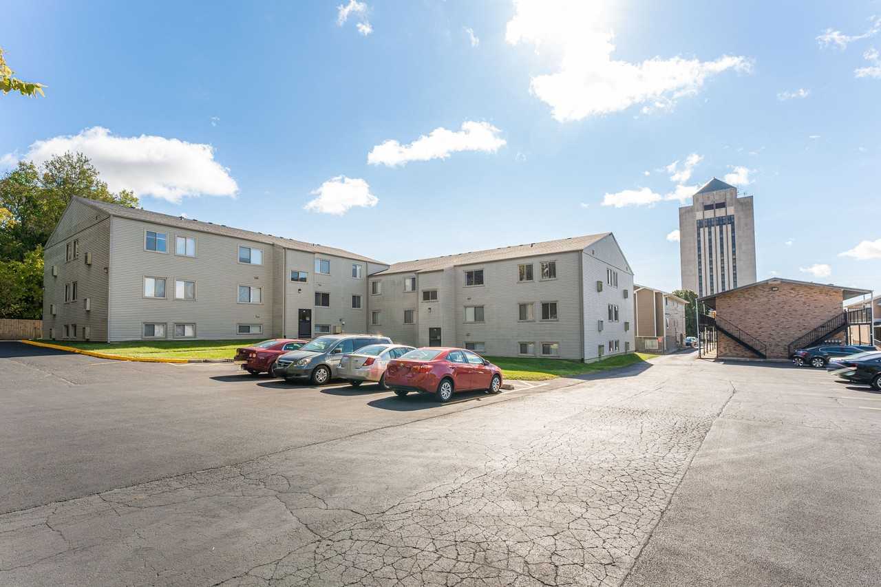 617 Lucinda Ave - Photo 2 of 14