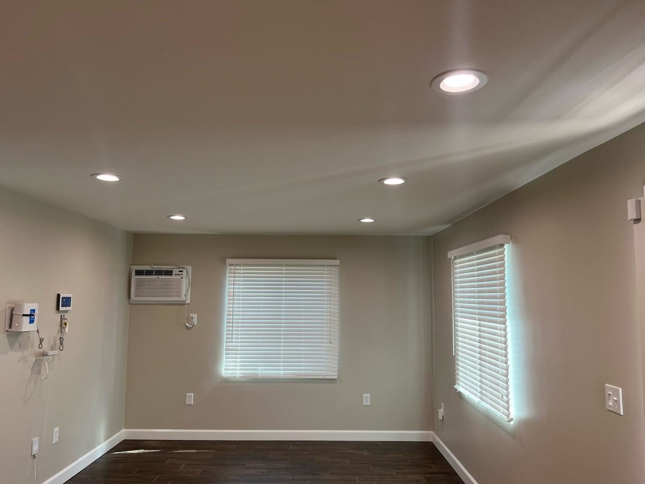 3541 E 60th Pl - Photo 3 of 17