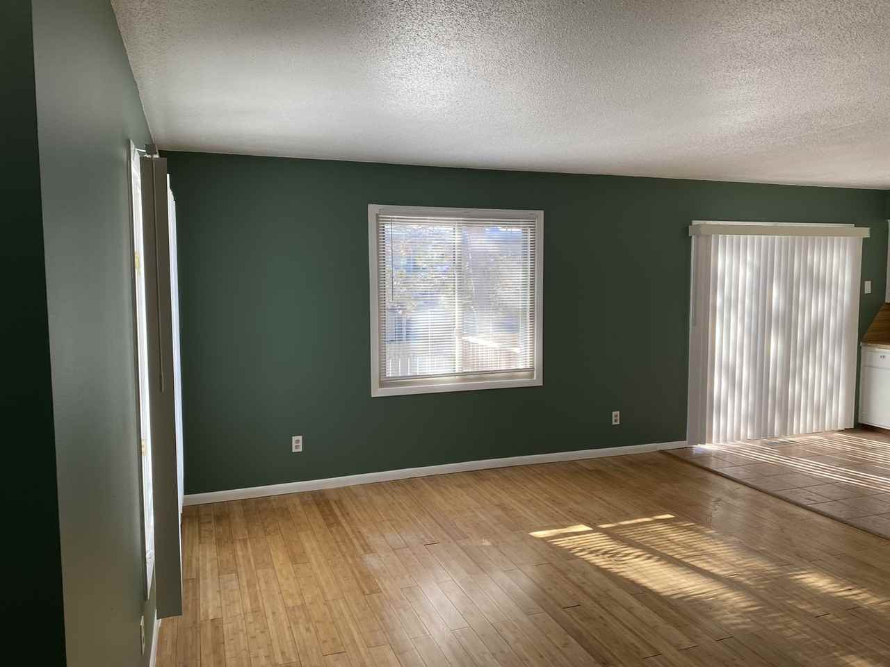 8101 Xerxes Ave N - Photo 3 of 21