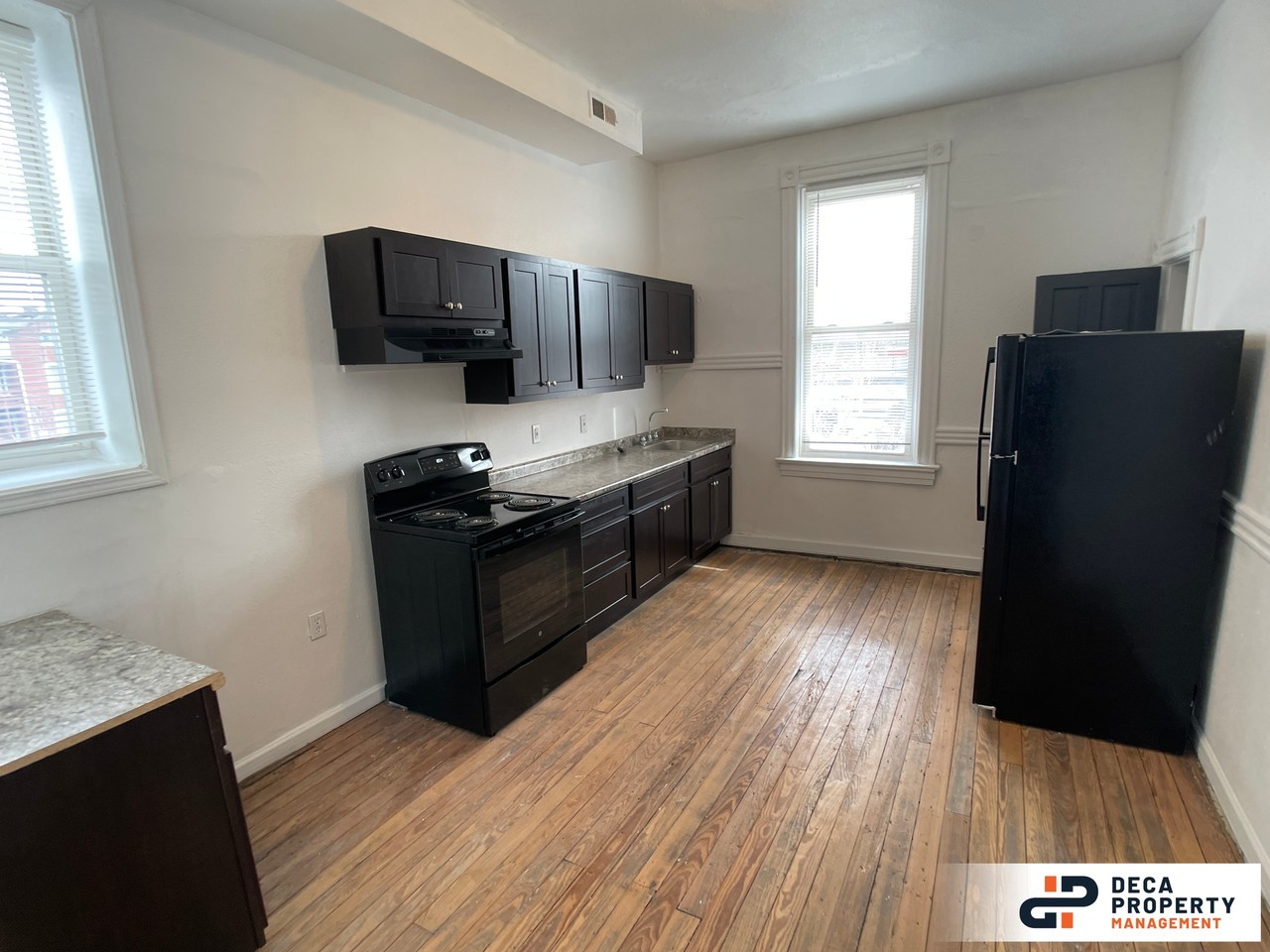 3124 Oregon Ave - Photo 3 of 15