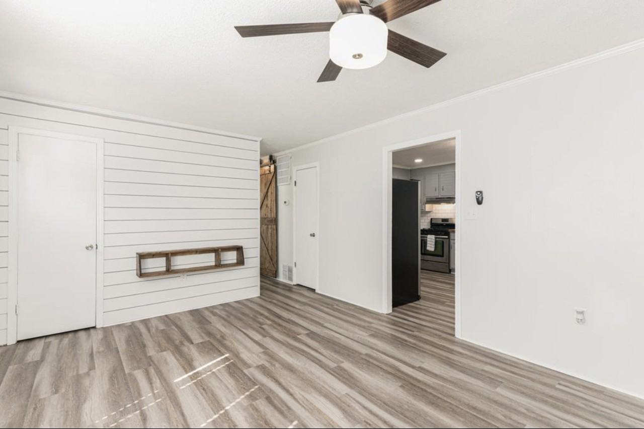 519 E Richardson Ave - Photo 4 of 13