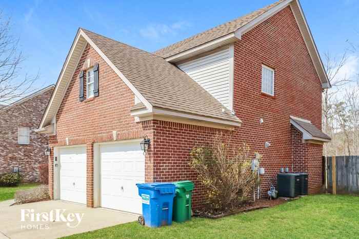 564 Forest Lakes Dr - Photo 3 of 15