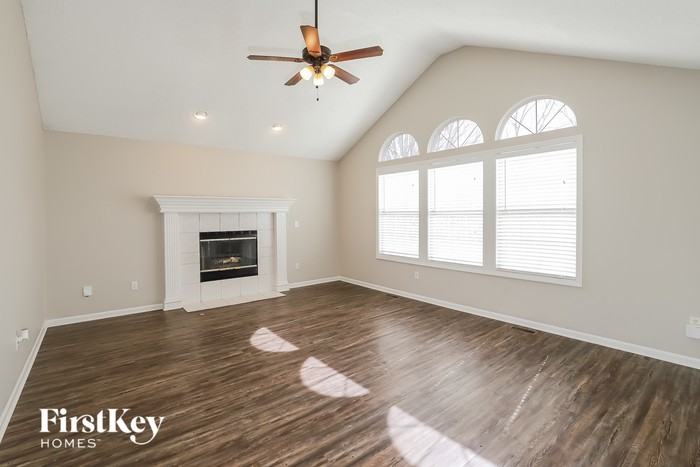 1308 Dogwood Dr - Photo 2 of 15