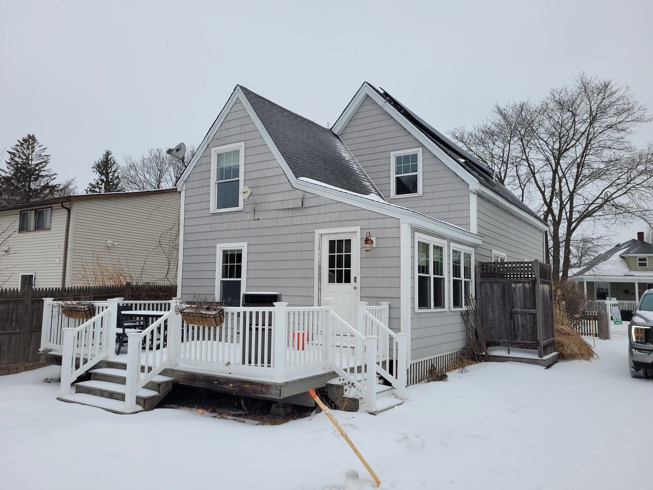 267 Preble St - Photo 2 of 22