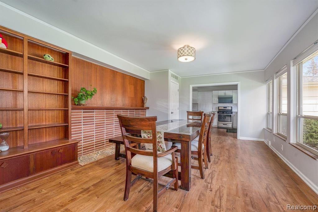 4960 Ranch Lane - Photo 3 of 14