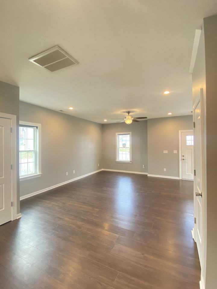 450 450 Old Centergrove Road - Photo 2 of 18